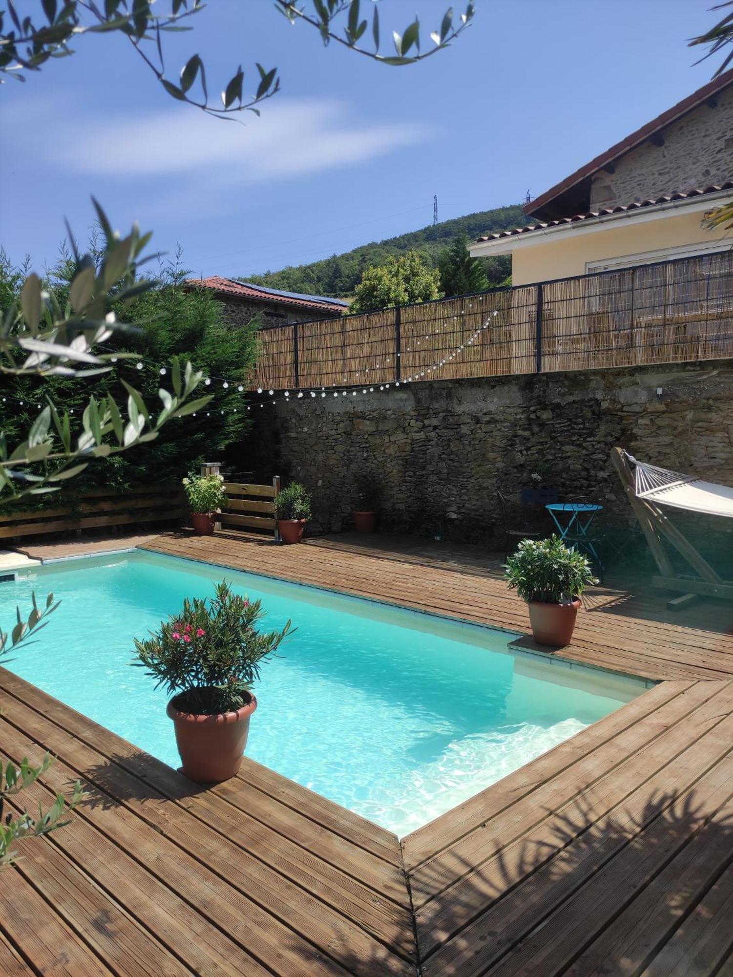 La Voute Du Pilat & Options Spa, Massage Saint-Chamond Exterior photo